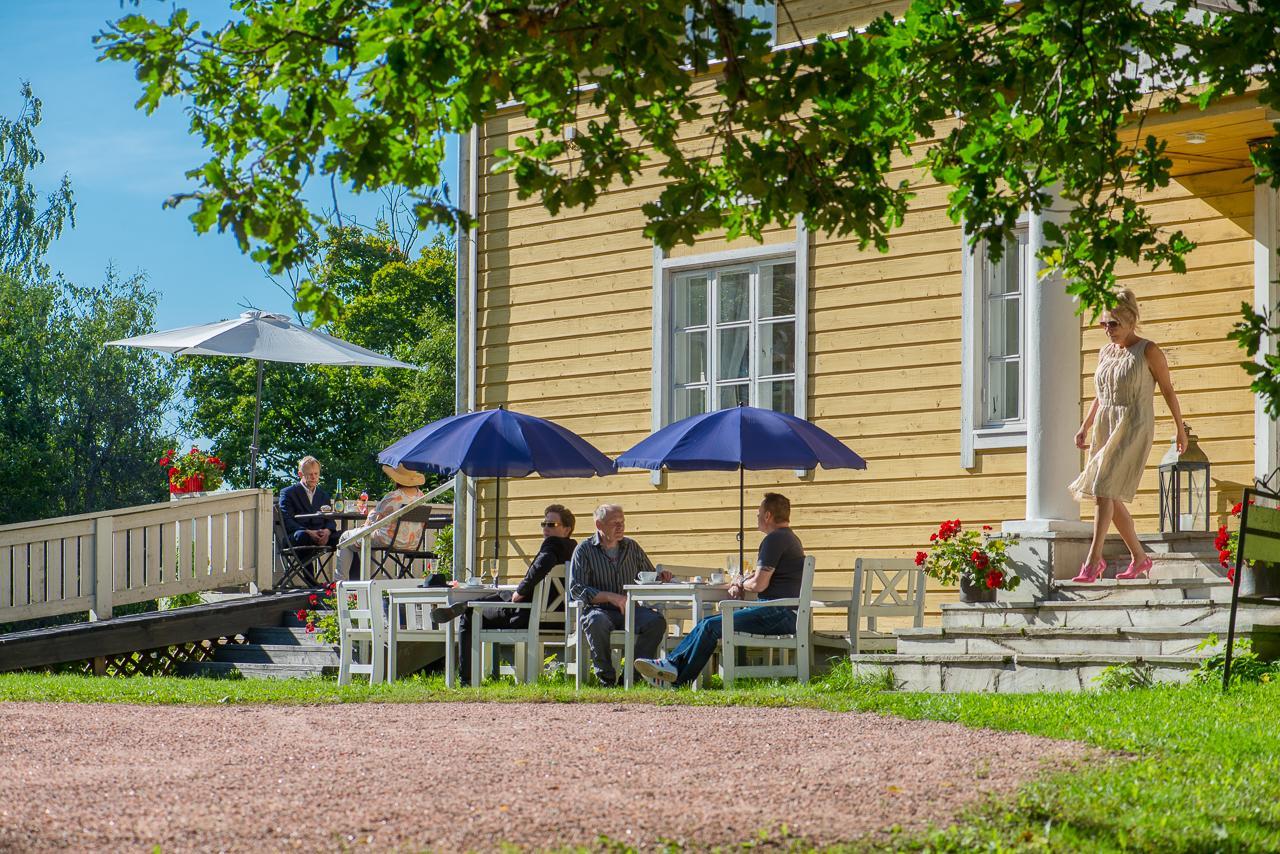 Koivulan Kartano Bed & Breakfast Lohja Dış mekan fotoğraf